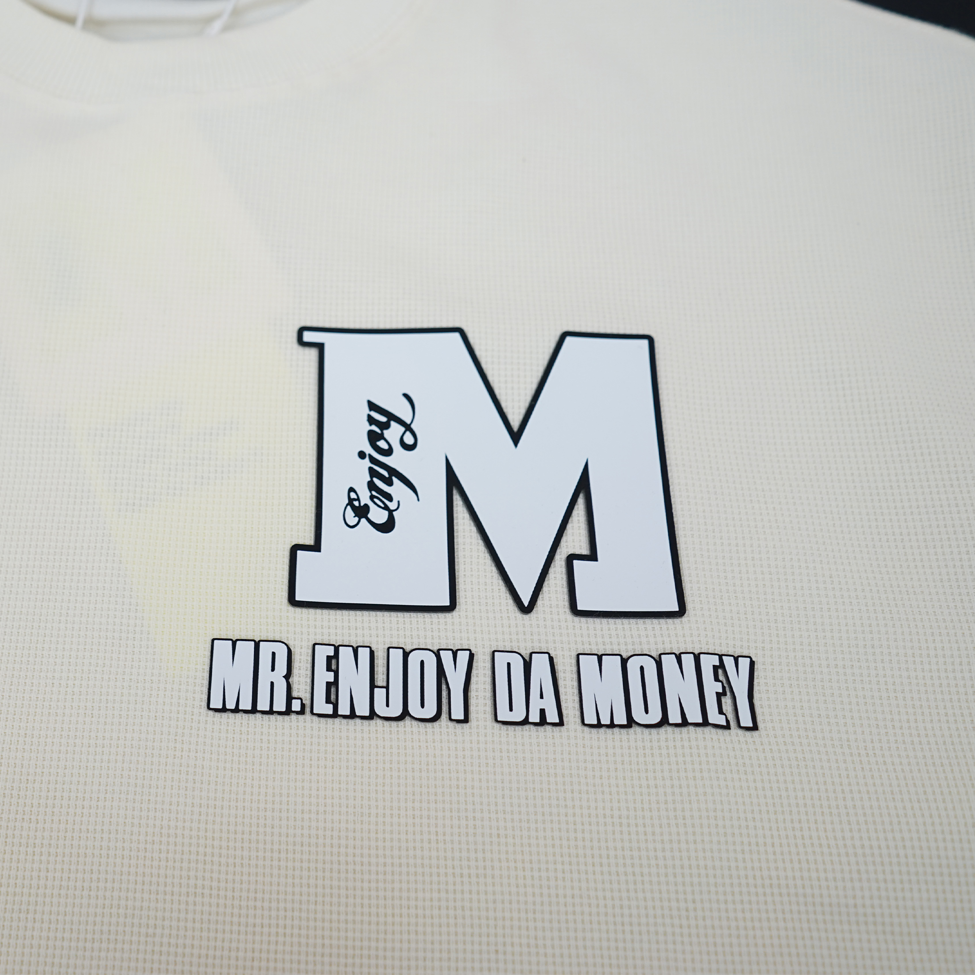 Medm Waffle M Logo Tee